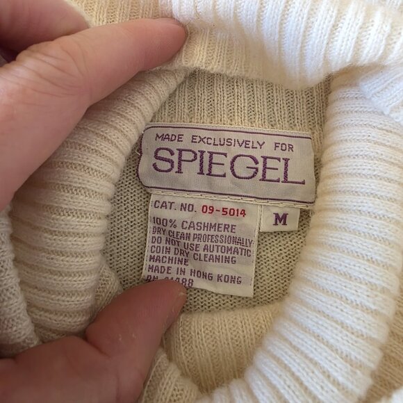 Vintage Spiegel 100% Cashmere Turtleneck Sweater Women’s M Cream Puff Shoulder - Picture 6 of 15